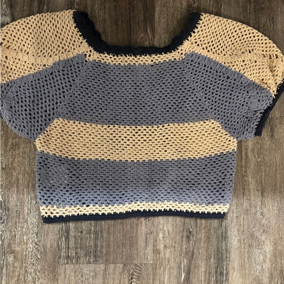 Cleobella Crochet Crop Top - Blue and Tan - Picture 5 of 6
